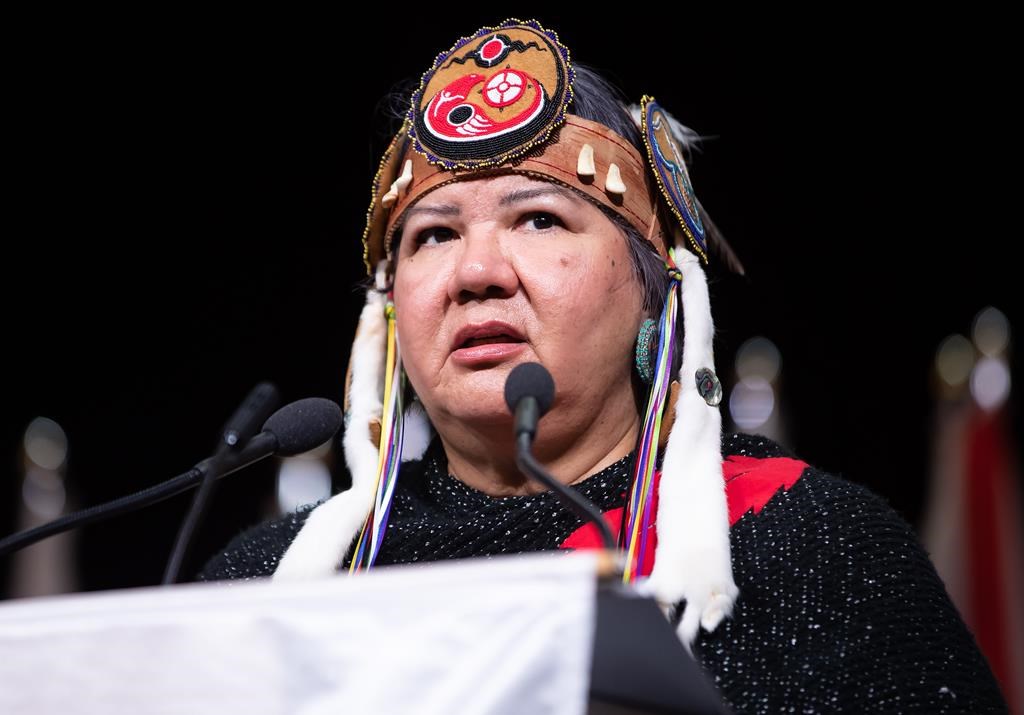 L’APN veut que les Autochtones soient exemptés de l’exigence de bilinguisme officiel